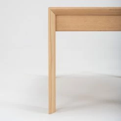 Studio Copenhagen Couchtisch Maayka - Eiche teilmassiv - Eiche Hell - Breite: 110 cm 24 Studio Copenhagen Couchtisch Maayka - Eiche teilmassiv - Eiche Hell - Breite: 110 cm -WOHNZIMMERMÖBEL Verkäufe 1000277380 211012 153648000156 DETAILS P000000001000277380