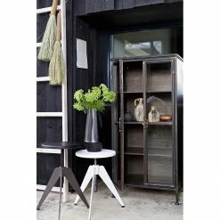 Red Living Highboard Ondara - Metall - Vintage Schwarz 7 Red Living Highboard Ondara - Metall - Vintage Schwarz -WOHNZIMMERMÖBEL Verkäufe 1000304151 211029 12341200044 MOOD DETAILS P000000001000304151 mood