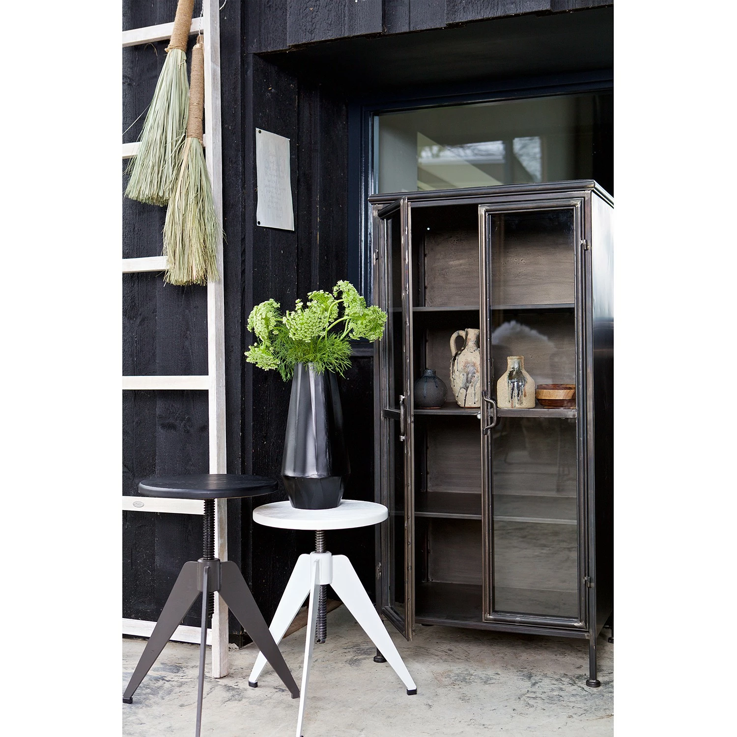 Red Living Highboard Ondara - Metall - Vintage Schwarz 3 Red Living Highboard Ondara - Metall - Vintage Schwarz – Bild 3