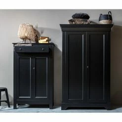 Ridgevalley Vertiko Lamar - Kiefer massiv - Schwarz -WOHNZIMMERMÖBEL Verkäufe 1000304180 211029 12341600231 MOOD DETAILS P000000001000304180 mood