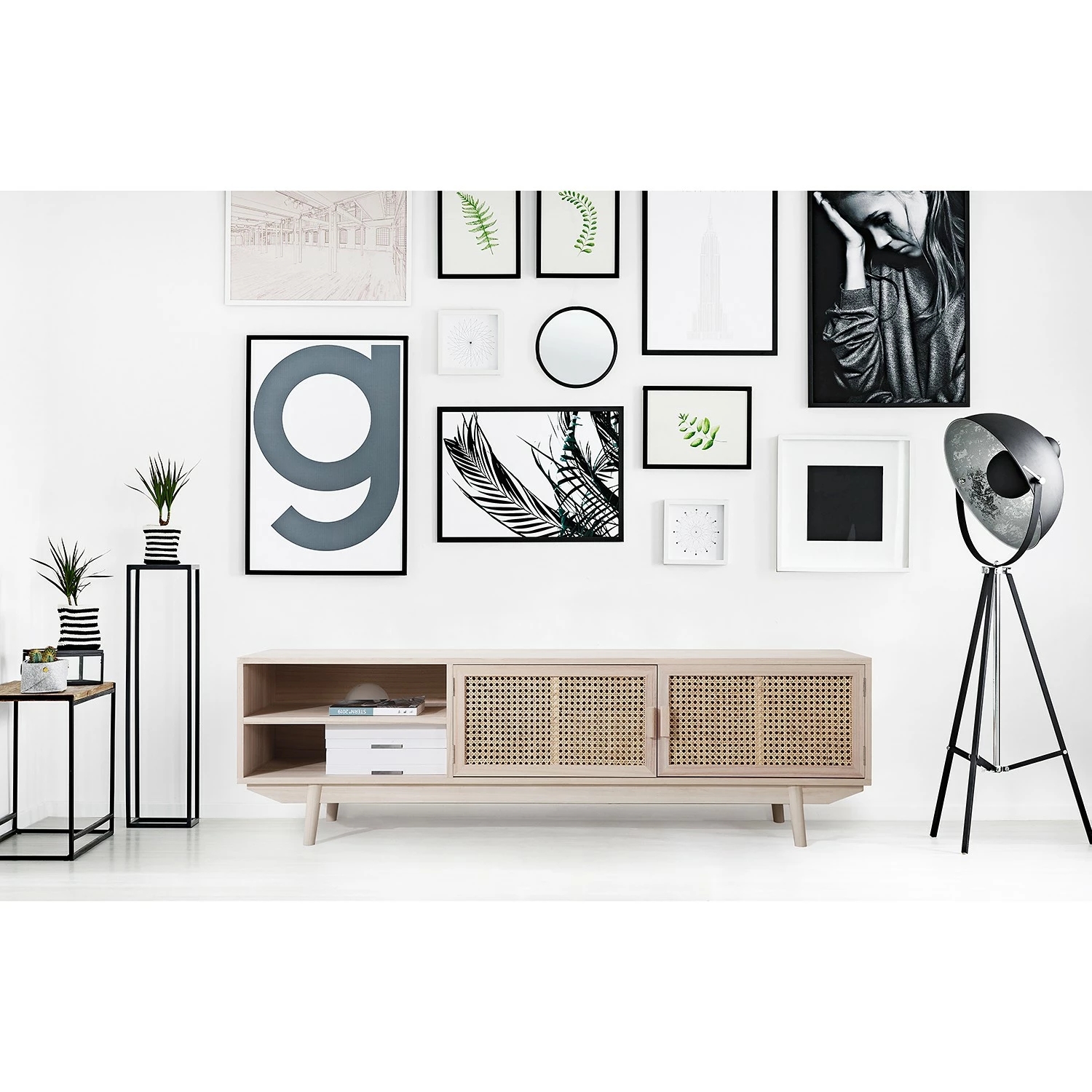 Norrwood TV-Lowboard Pini - Wiener Geflecht / Echtholzfurnier - Natur / Paulownia 2 Norrwood TV-Lowboard Pini - Wiener Geflecht / Echtholzfurnier - Natur / Paulownia – Bild 2