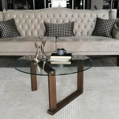 Loftscape Couchtisch Yorkton II - Glas / Walnuss massiv - Walnuss 15 Loftscape Couchtisch Yorkton II - Glas / Walnuss massiv - Walnuss -WOHNZIMMERMÖBEL Verkäufe 1000333739 220302 023 MOOD DETAILS P000000001000333739 mood