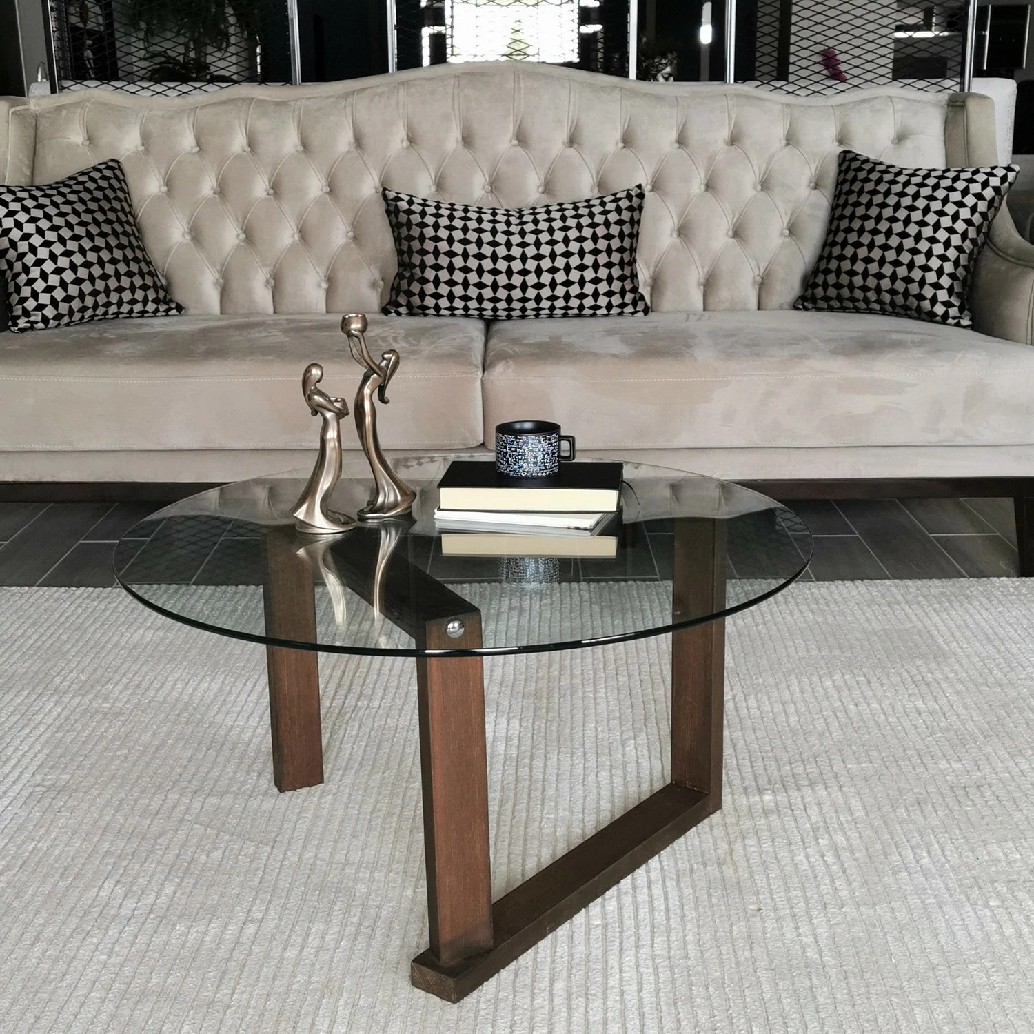 Loftscape Couchtisch Yorkton II - Glas / Walnuss massiv - Walnuss 5 Loftscape Couchtisch Yorkton II - Glas / Walnuss massiv - Walnuss – Bild 5