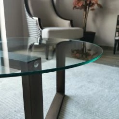 Loftscape Couchtisch Yorkton II - Glas / Walnuss massiv - Walnuss 20 Loftscape Couchtisch Yorkton II - Glas / Walnuss massiv - Walnuss -WOHNZIMMERMÖBEL Verkäufe 1000333739 220302 030 DETAILS P000000001000333739