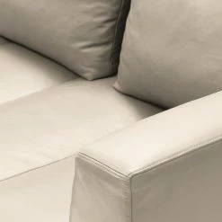 Studio Copenhagen Ecksofa Madison I - Echtleder Neka: Hellgrau - Breite: 319 cm - Ottomane davorstehend links 16 Studio Copenhagen Ecksofa Madison I - Echtleder Neka: Hellgrau - Breite: 319 cm - Ottomane davorstehend links -WOHNZIMMERMÖBEL Verkäufe 1000333898 220301 070 DETAILS P000000001000333898