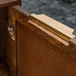 Red Living Kommode Nook - Mango massiv / Metall - Mango / Gold -WOHNZIMMERMÖBEL Verkäufe 1000341972 220331 066 DETAILS P000000001000341972