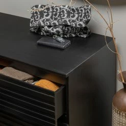 Red Living Kommode Rayong II - Kiefer massiv - Kiefer Schwarz -WOHNZIMMERMÖBEL Verkäufe 1000342090 220401 040 DETAILS P000000001000342090