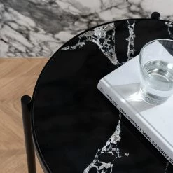 Studio Copenhagen Beistelltisch Abee II - Marmor / Metall - Marmor Schwarz / Schwarz 16 Studio Copenhagen Beistelltisch Abee II - Marmor / Metall - Marmor Schwarz / Schwarz -WOHNZIMMERMÖBEL Verkäufe 1000345471 220823 022 MOOD DETAILS P000000001000345471 mood