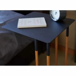 Yamazaki Beistelltisch Plain II - Esche massiv / Metall - Schwarz 16 Yamazaki Beistelltisch Plain II - Esche massiv / Metall - Schwarz -WOHNZIMMERMÖBEL Verkäufe 1000347250 220505 030 DETAILS P000000001000347250