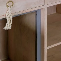 Ridgevalley Schrank Lumby - Mango massiv - Mango Hell / Grau 14 Ridgevalley Schrank Lumby - Mango massiv - Mango Hell / Grau -WOHNZIMMERMÖBEL Verkäufe 1000359918 220621 045 DETAILS P000000001000359918