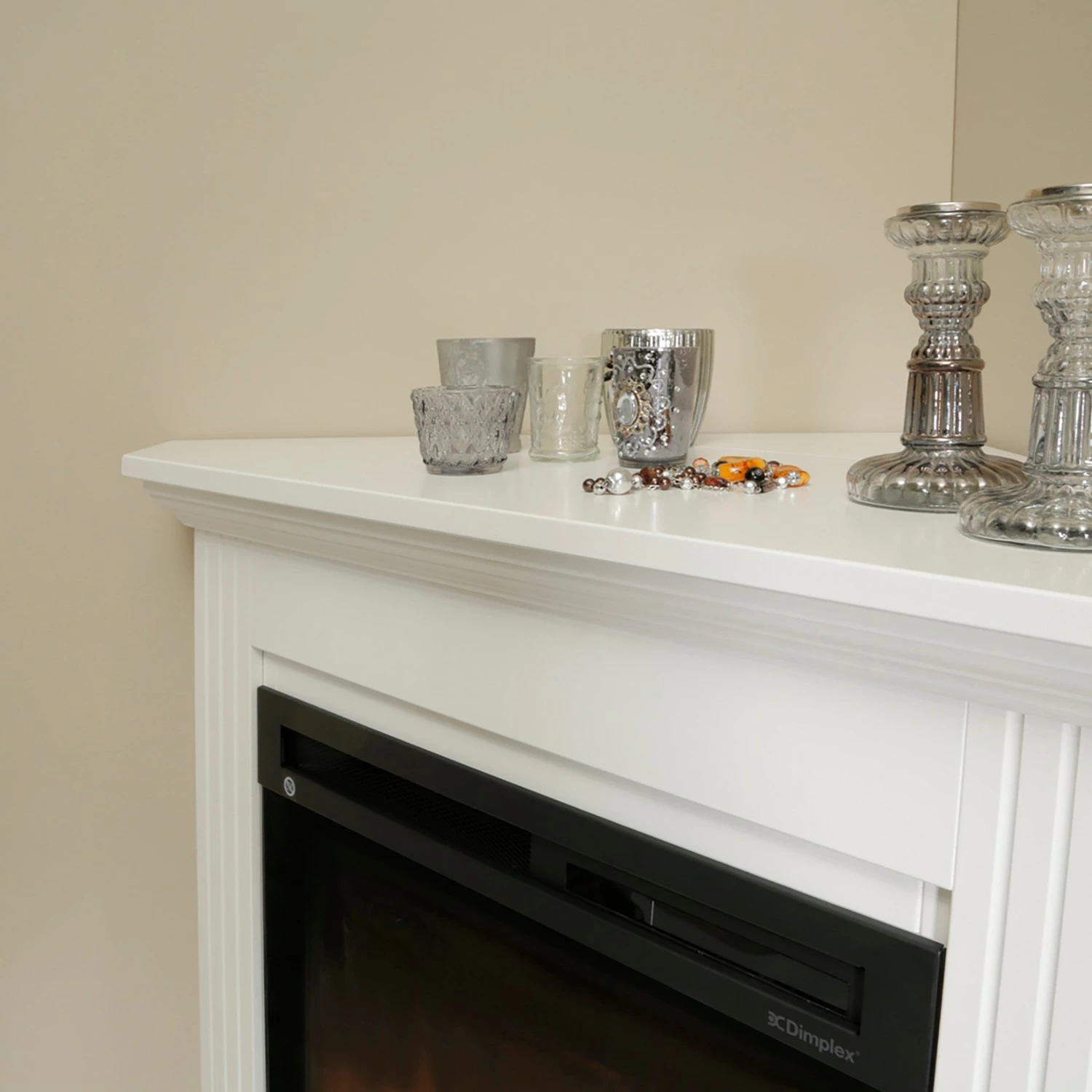 Ridgevalley Elektro-Eckkamin Bergen - Brilliantweiß 11 Ridgevalley Elektro-Eckkamin Bergen - Brilliantweiß – Bild 11