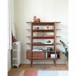 Naturoo Regal Chipata - Walnuss teilmassiv -WOHNZIMMERMÖBEL Verkäufe 1000363972 220714 021 MOOD DETAILS P000000001000363972 mood