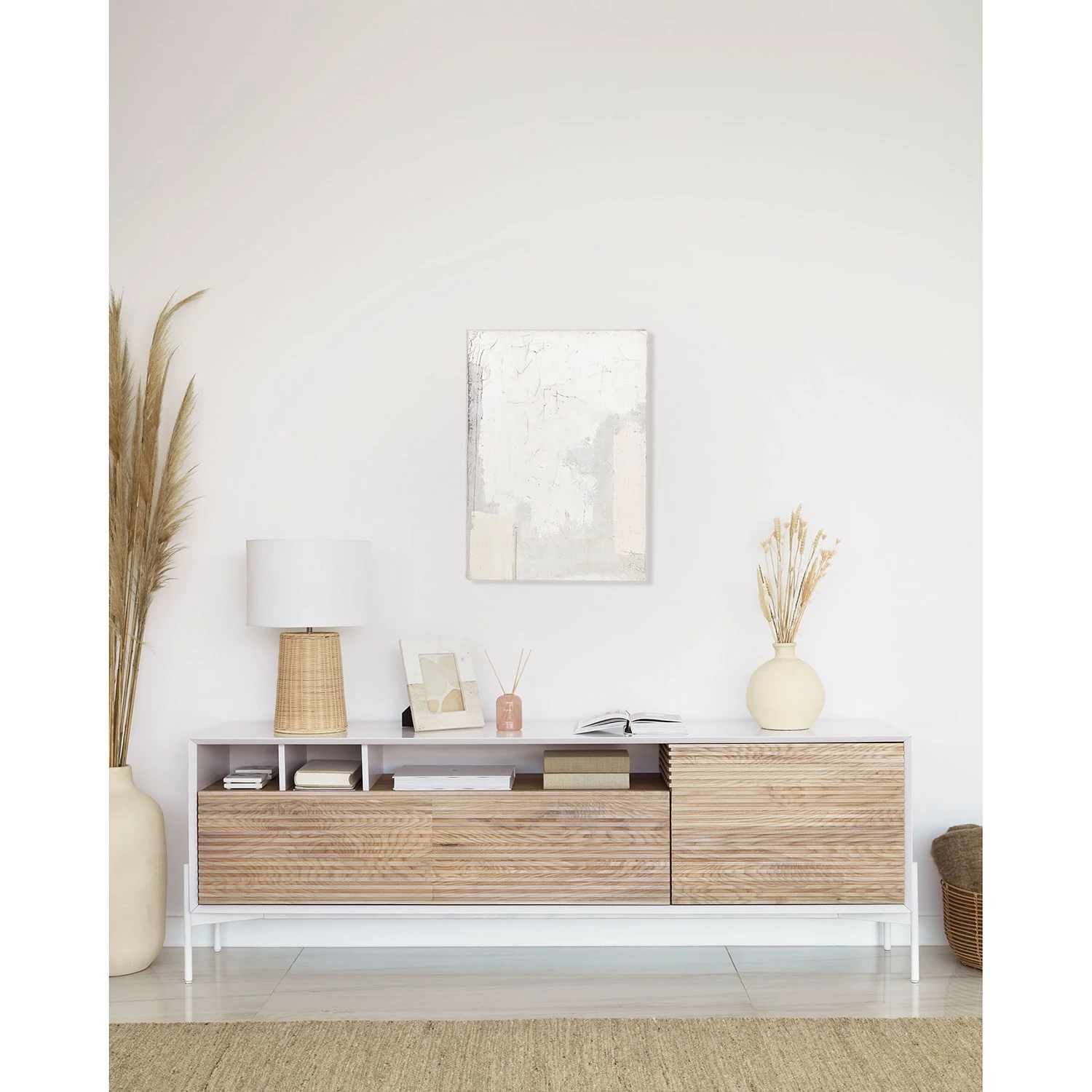 Norrwood TV-Lowboard Maredale II - Esche teilmassiv - Weiß / Esche 2 Norrwood TV-Lowboard Maredale II - Esche teilmassiv - Weiß / Esche – Bild 2