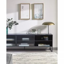 Loftscape TV-Lowboard Tete - Glas / Metall - Schwarz 16 Loftscape TV-Lowboard Tete - Glas / Metall - Schwarz -WOHNZIMMERMÖBEL Verkäufe 1000363986 220714 023 MOOD DETAILS P000000001000363986 mood