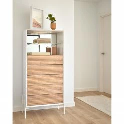 Norrwood Higboard Maredale - Esche teilmassiv - Weiß / Esche 11 Norrwood Higboard Maredale - Esche teilmassiv - Weiß / Esche -WOHNZIMMERMÖBEL Verkäufe 1000363992 220714 021 MOOD DETAILS P000000001000363992 mood