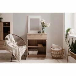 Loftscape Kommode Alcester I - Eiche Sonoma Dekor 14 Loftscape Kommode Alcester I - Eiche Sonoma Dekor -WOHNZIMMERMÖBEL Verkäufe 1000366174 220816 022 MOOD DETAILS P000000001000366174 mood