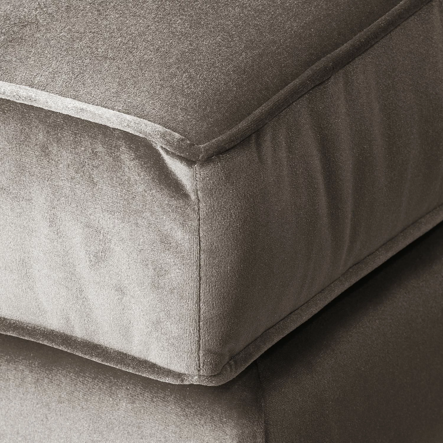 Eva Padberg Collection Ecksofa Edina Samt - Muskat - Longchair davorstehend links - Ohne Hocker 8 Eva Padberg Collection Ecksofa Edina Samt - Muskat - Longchair davorstehend links - Ohne Hocker – Bild 8