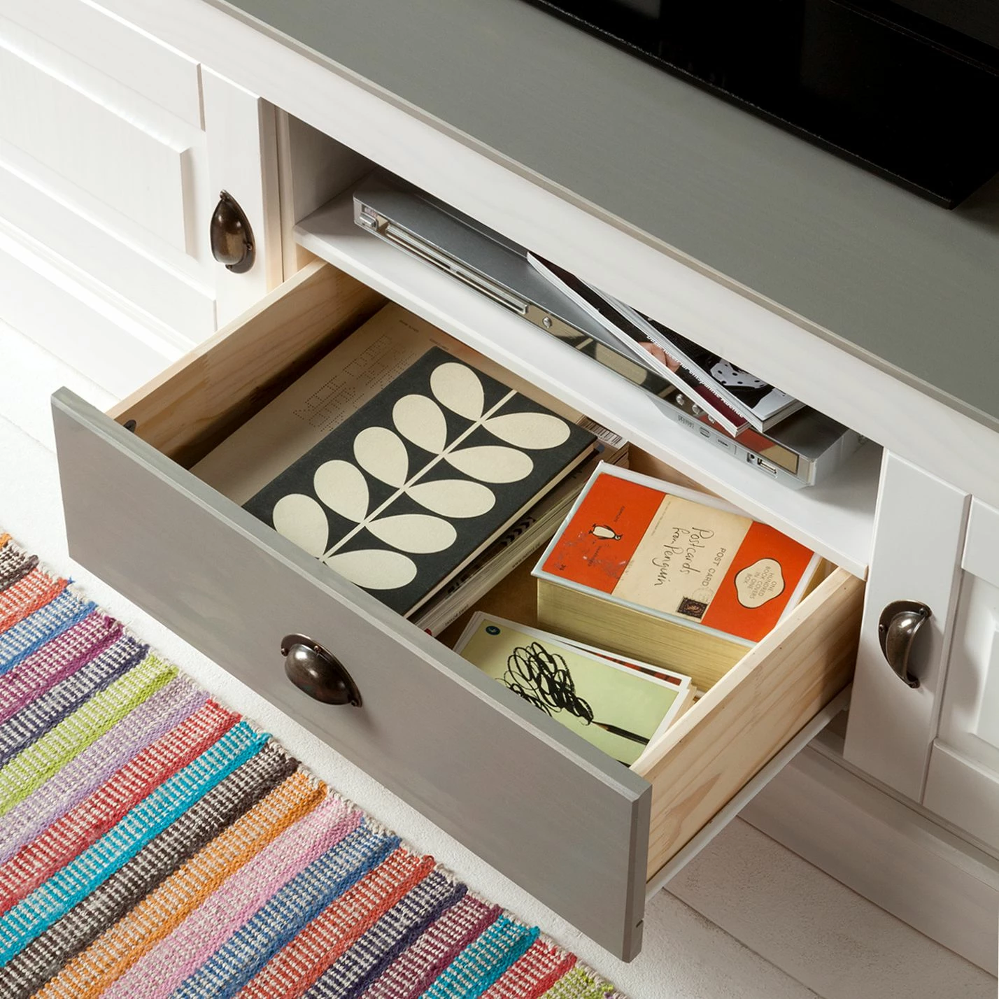 Maison Belfort TV-Lowboard Neely - Weiß / Grau 7 Maison Belfort TV-Lowboard Neely - Weiß / Grau – Bild 7