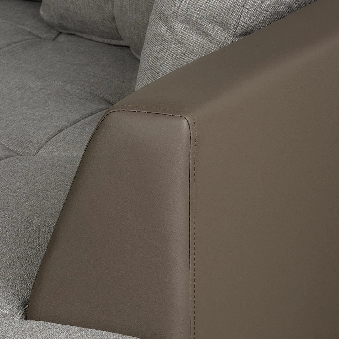 Roomscape Ecksofa Tosya - Kunstleder Taupe/Strukturstoff Grau - Ottomane davorstehend rechts 12 Roomscape Ecksofa Tosya - Kunstleder Taupe/Strukturstoff Grau - Ottomane davorstehend rechts – Bild 12