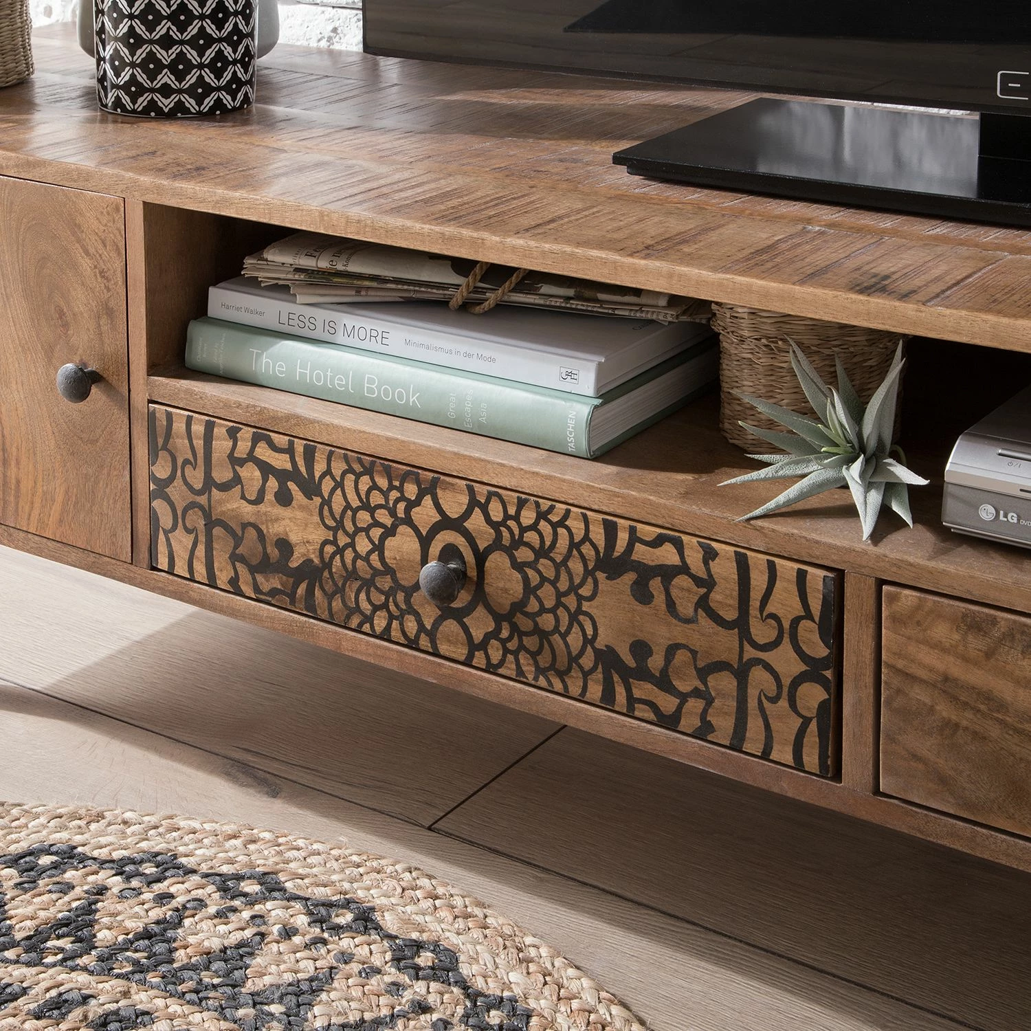Ars manufacti TV-Lowboard Rygge II - Mango massiv 8 Ars manufacti TV-Lowboard Rygge II - Mango massiv – Bild 8