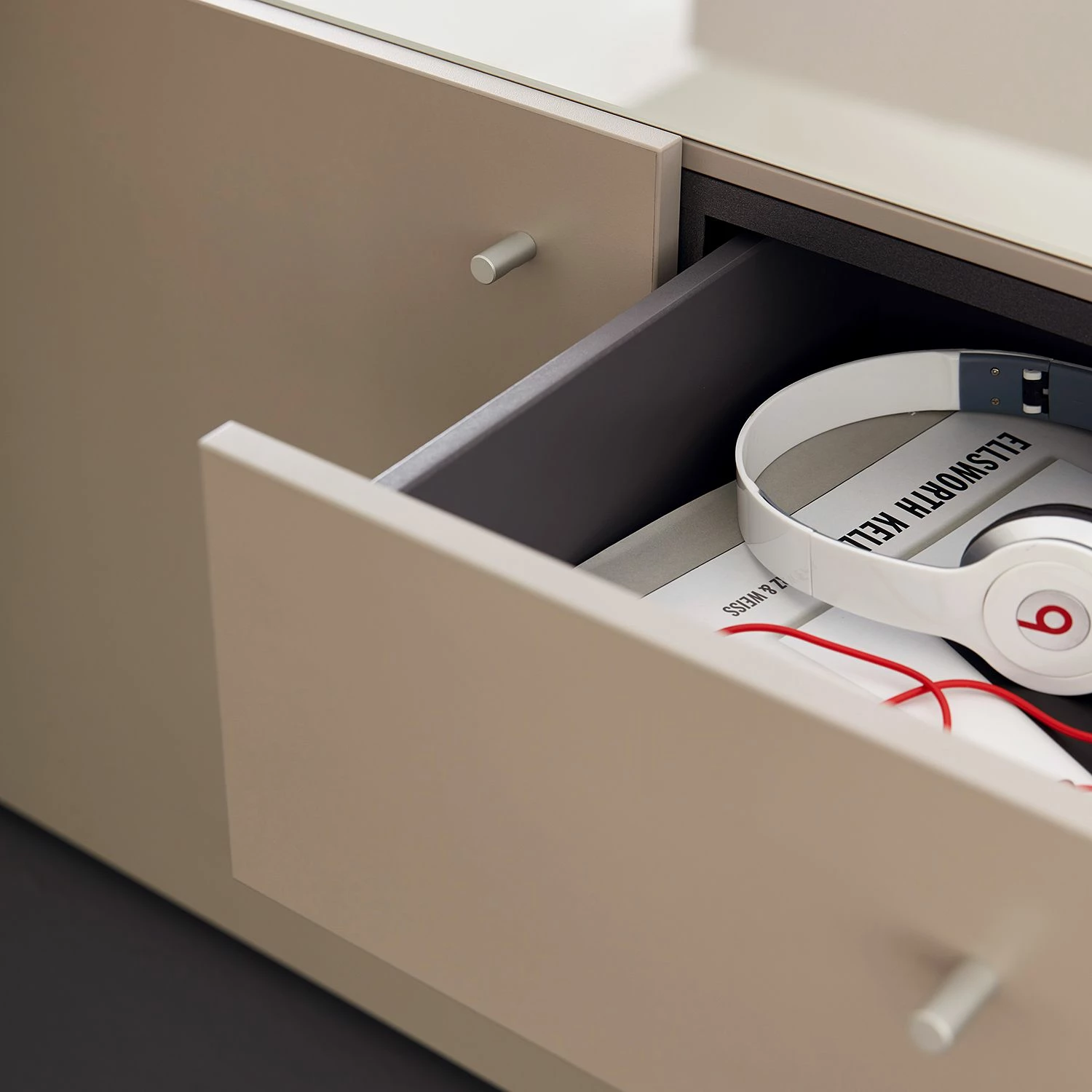 Germania TV-Lowboard Monteo II - Steingrau 6 Germania TV-Lowboard Monteo II - Steingrau – Bild 6