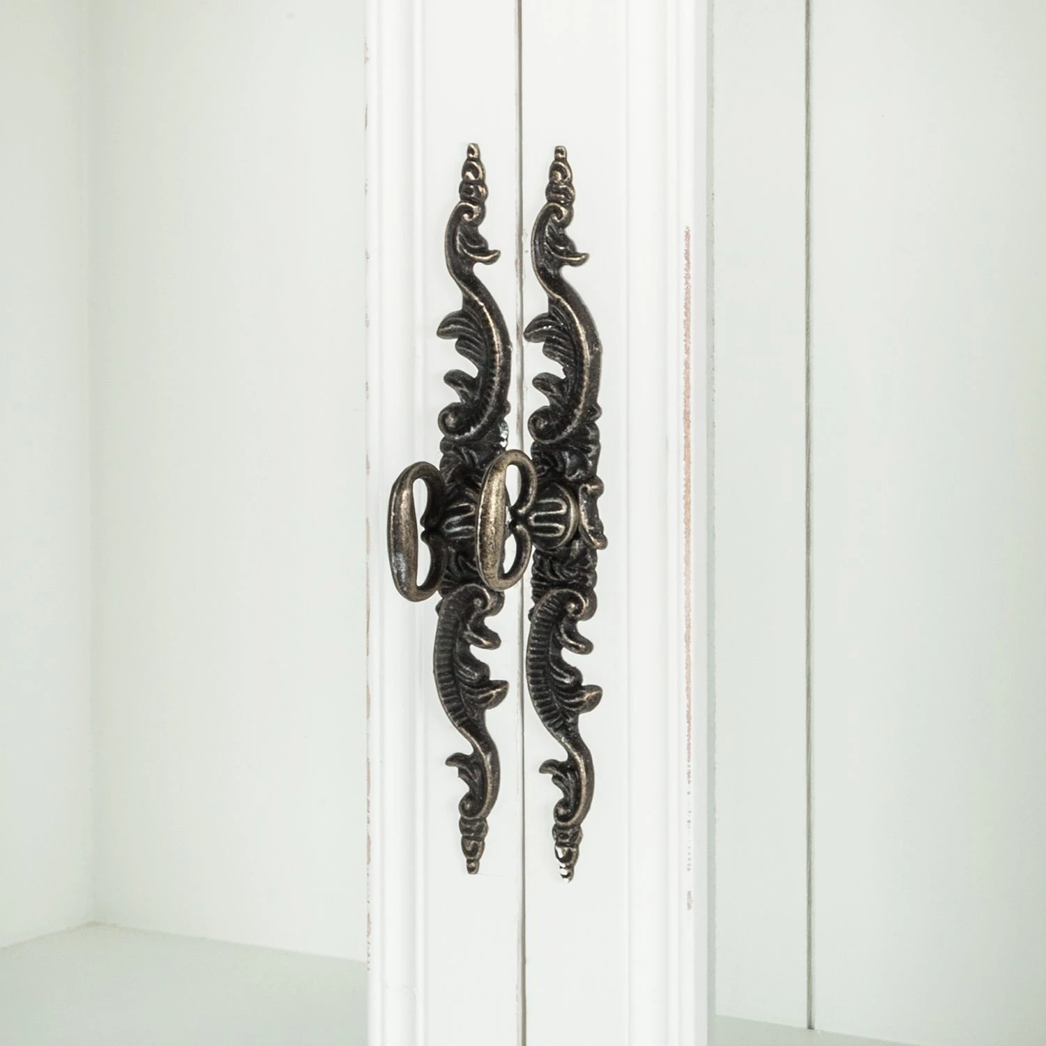 Maison Belfort Vitrinenschrank Belleville - 2-türig 5 Maison Belfort Vitrinenschrank Belleville - 2-türig – Bild 5