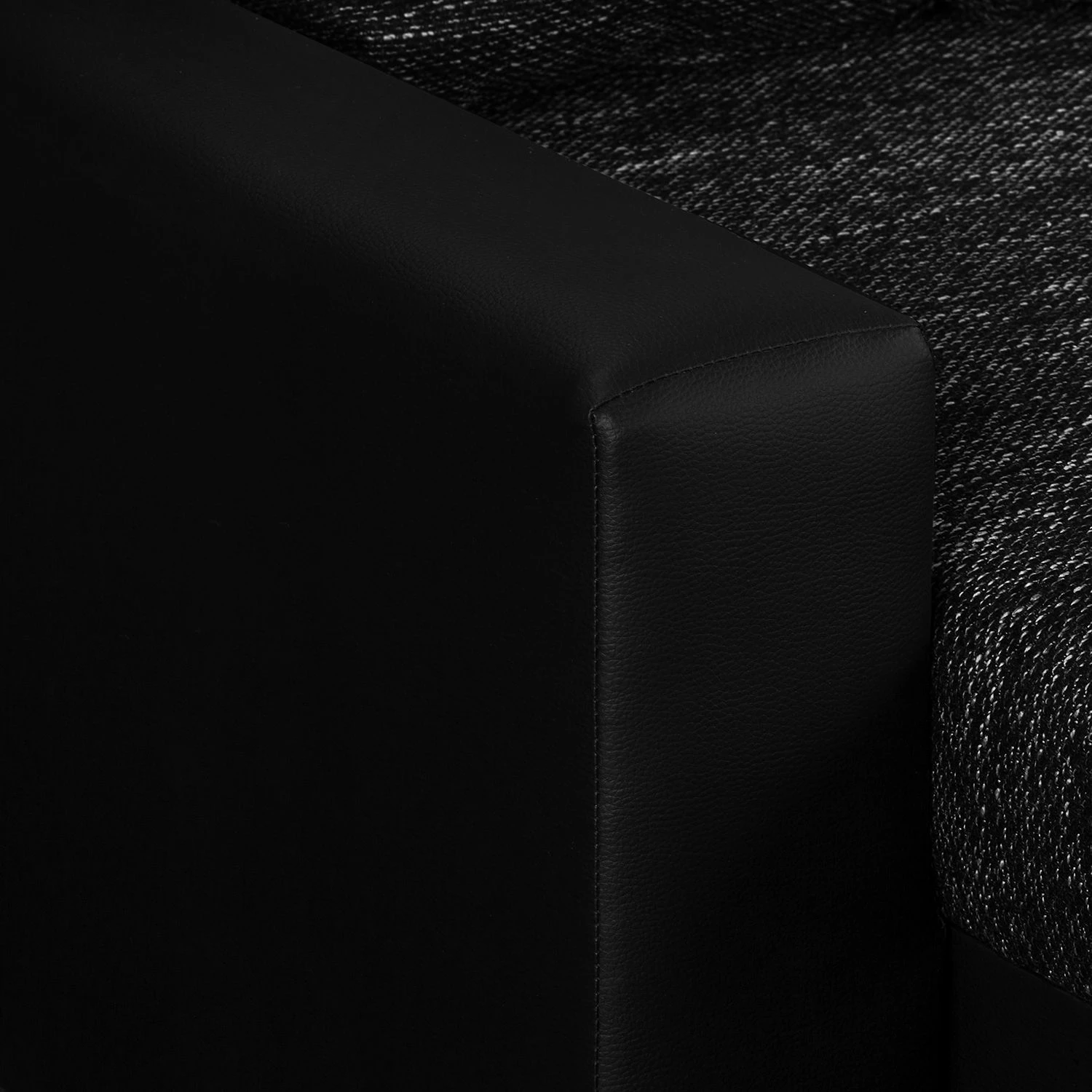 Fredriks Wohnlandschaft Sibenik - (mit Schlaffunktion) - Kunstleder/Strukturstoff - Anthrazit - Longchair davorstehend links / Ottomane rechts 17 Fredriks Wohnlandschaft Sibenik - (mit Schlaffunktion) - Kunstleder/Strukturstoff - Anthrazit - Longchair davorstehend links / Ottomane rechts – Bild 17